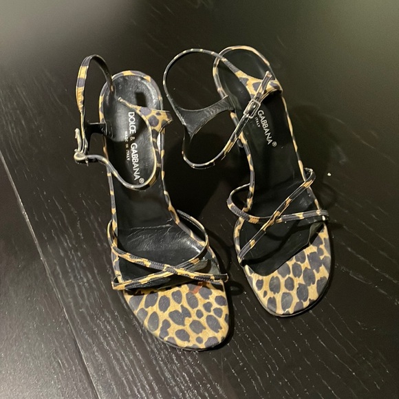 Leopard print Dolce and Gabbana sandal - Picture 1 of 4